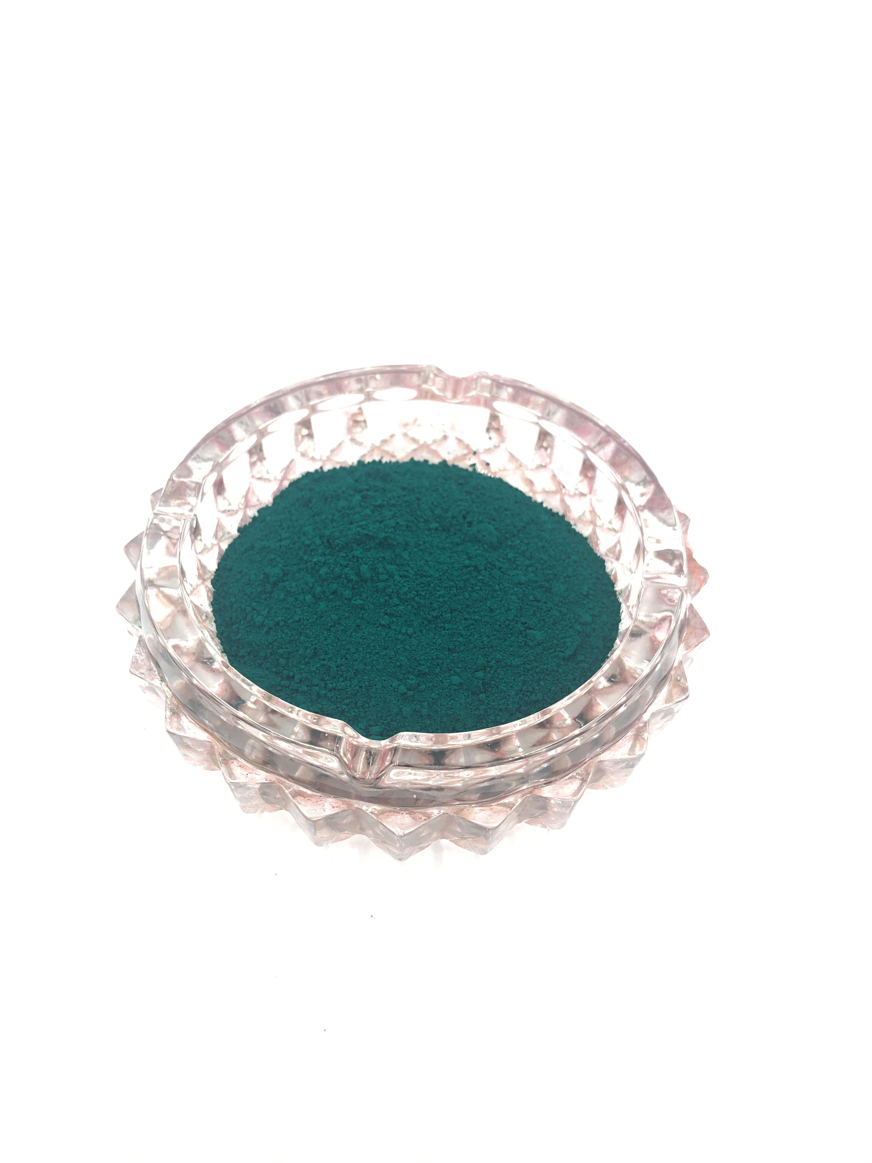 Pigment Green 7 Mainly Plastic Candle Industry Strong Tinting Strength with Great High Temperature Resistance 